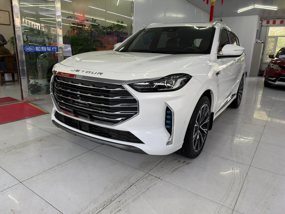 Jetour X70 PLUS 2021 — фото автомобиля