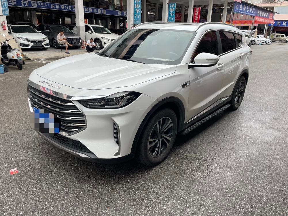 Jetour X70 PLUS 2021 — фото автомобиля