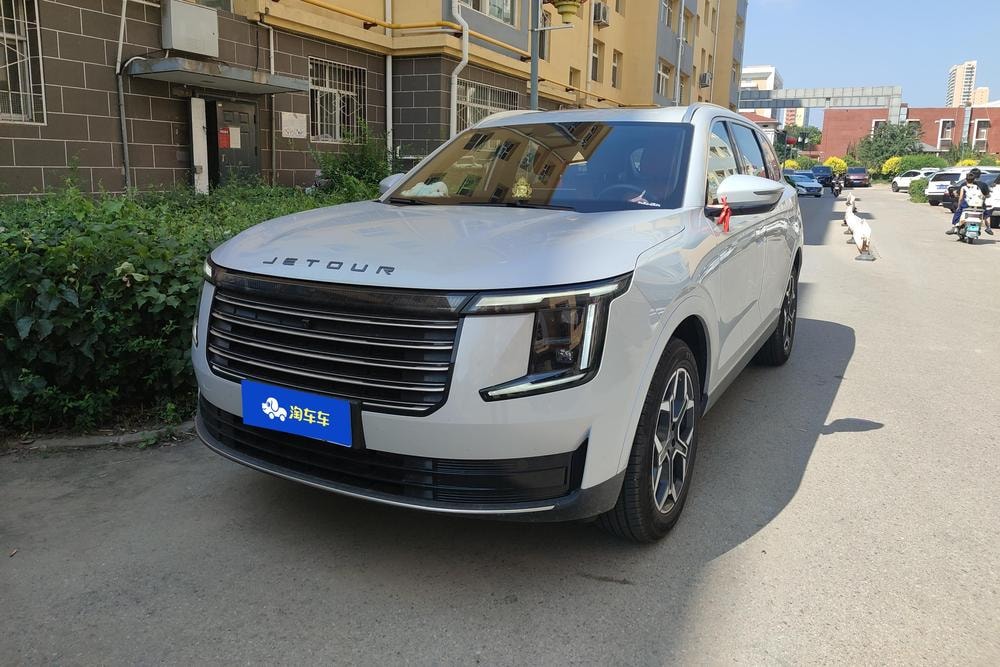 Jetour X70L 2026 — фото автомобиля 1