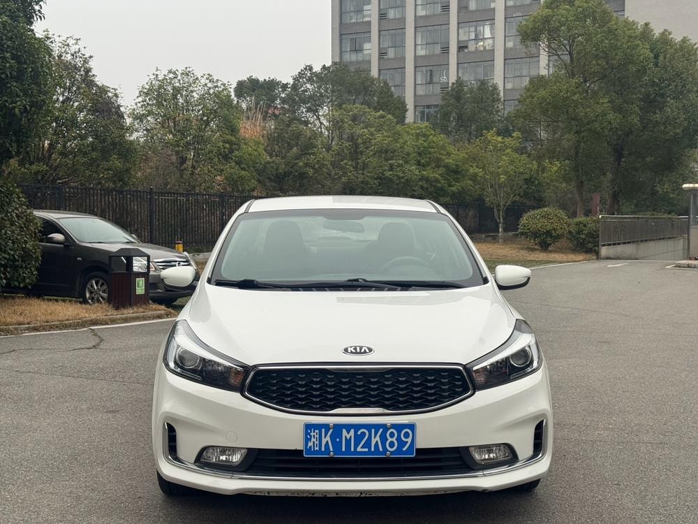 Kia K3 2016 — фото автомобиля
