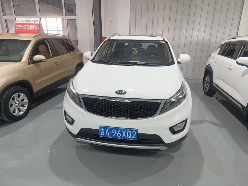Kia Sportage R 2016 — фото автомобиля 1