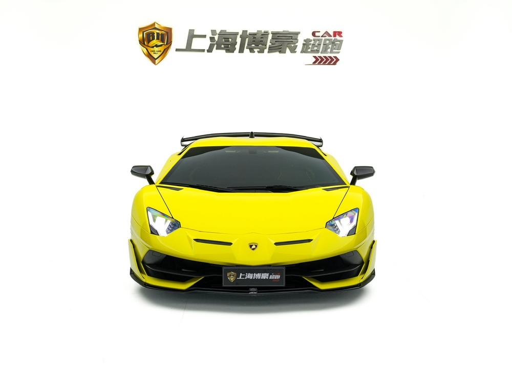 Lamborghini Aventador 2019 — фото автомобиля