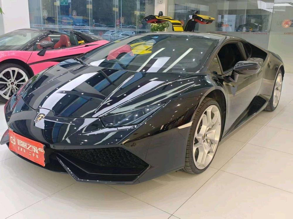 Lamborghini Huracán 2016 — фото автомобиля