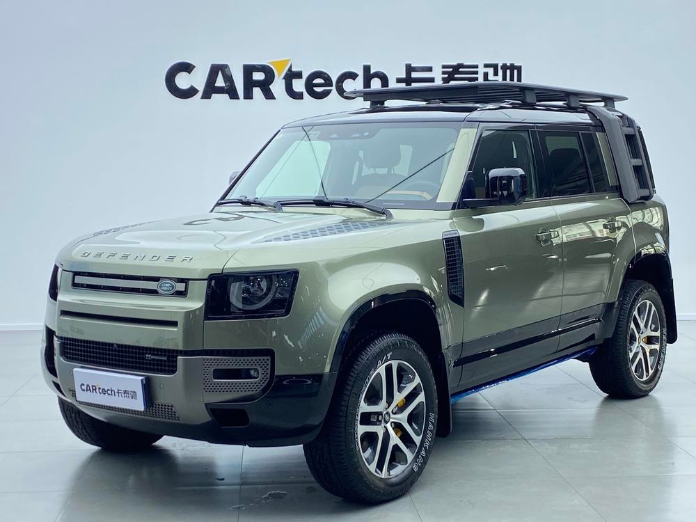 Land Rover Defender 2023 — фото автомобиля