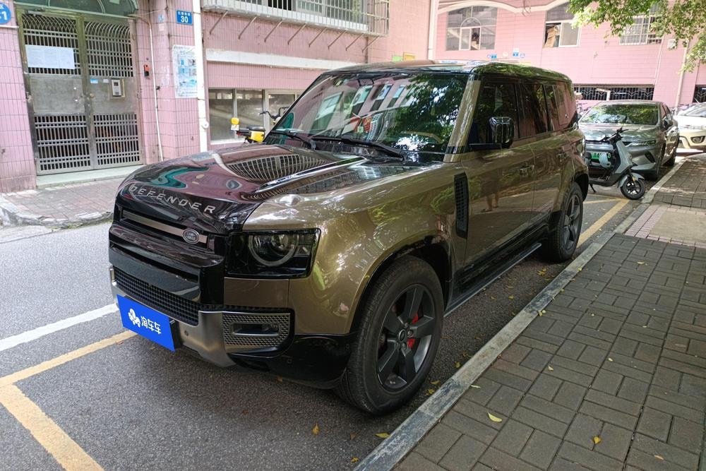 Land Rover Defender 2020 — фото автомобиля