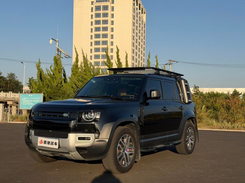 Land Rover Defender 2024 — фото автомобиля