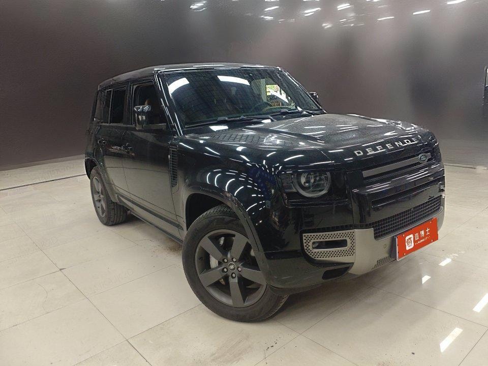 Land Rover Defender 2025 — фото автомобиля
