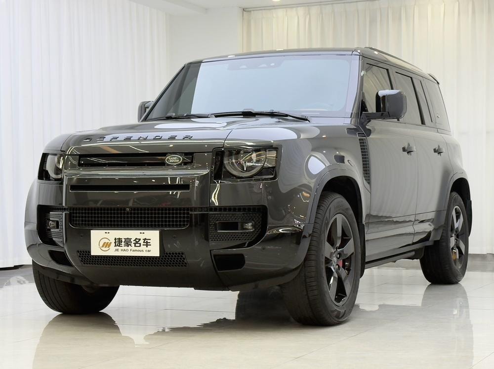 Land Rover Defender 2024 — фото автомобиля