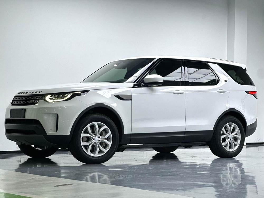 Land Rover Discovery 2019 — фото автомобиля 1