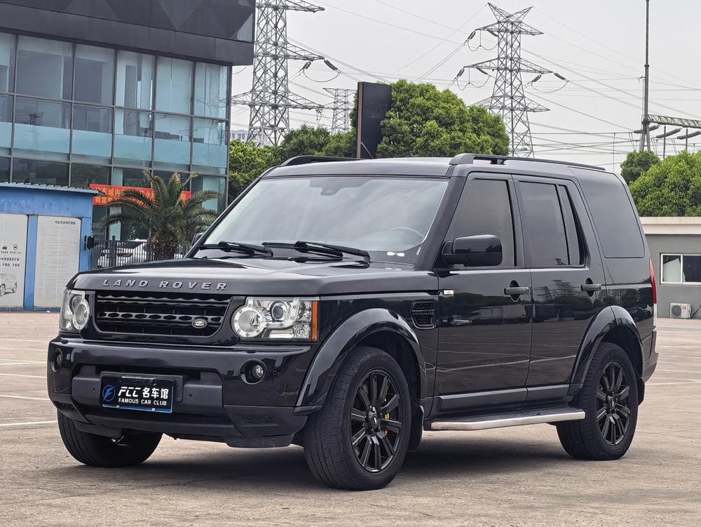 Land Rover Discovery 2012 — фото автомобиля