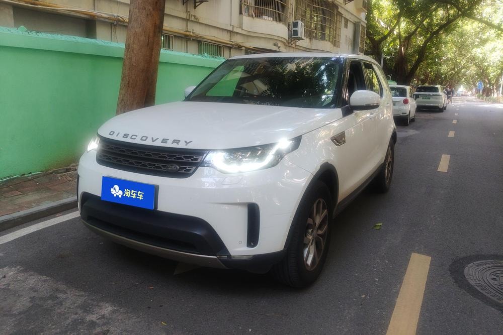 Land Rover Discovery 2017 — фото автомобиля 1