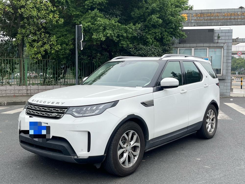 Land Rover Discovery 2017 — фото автомобиля