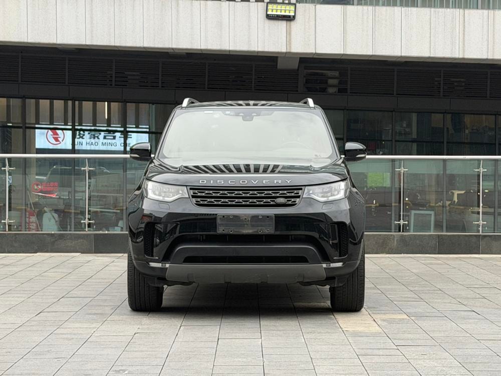 Land Rover Discovery 2017 — фото автомобиля