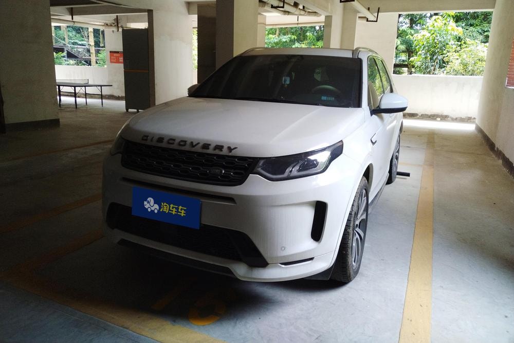 Land Rover Discovery Sport 2022 — фото автомобиля