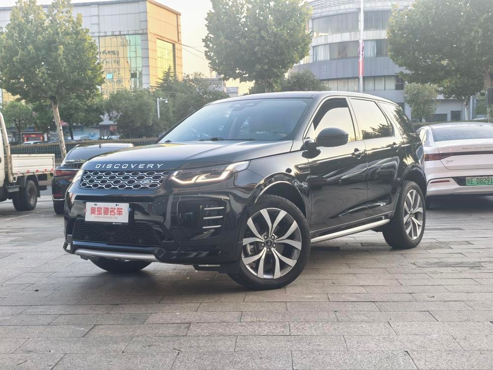Land Rover Discovery Sport 2025 — фото автомобиля