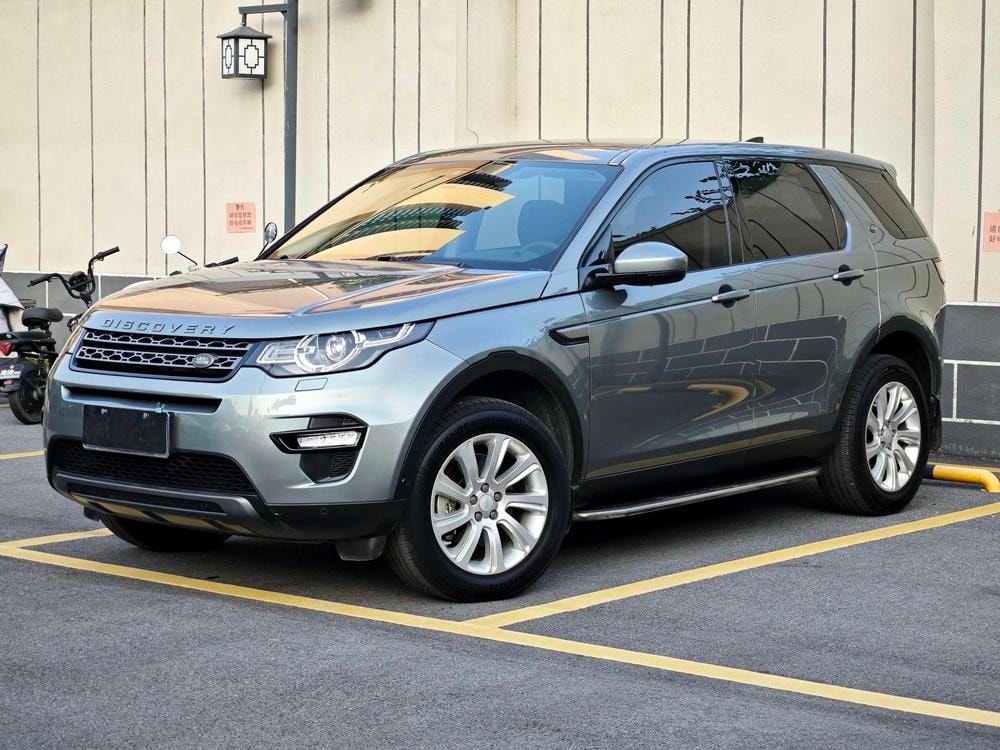 Land Rover Discovery Sport 2019 — фото автомобиля