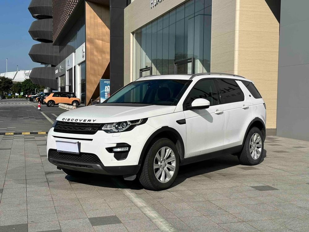 Land Rover Discovery Sport 2018 — фото автомобиля