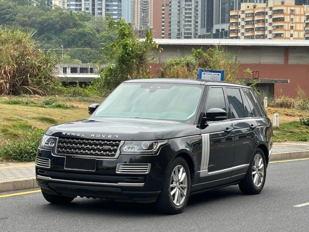 Land Rover Range Rover 2015 — фото автомобиля