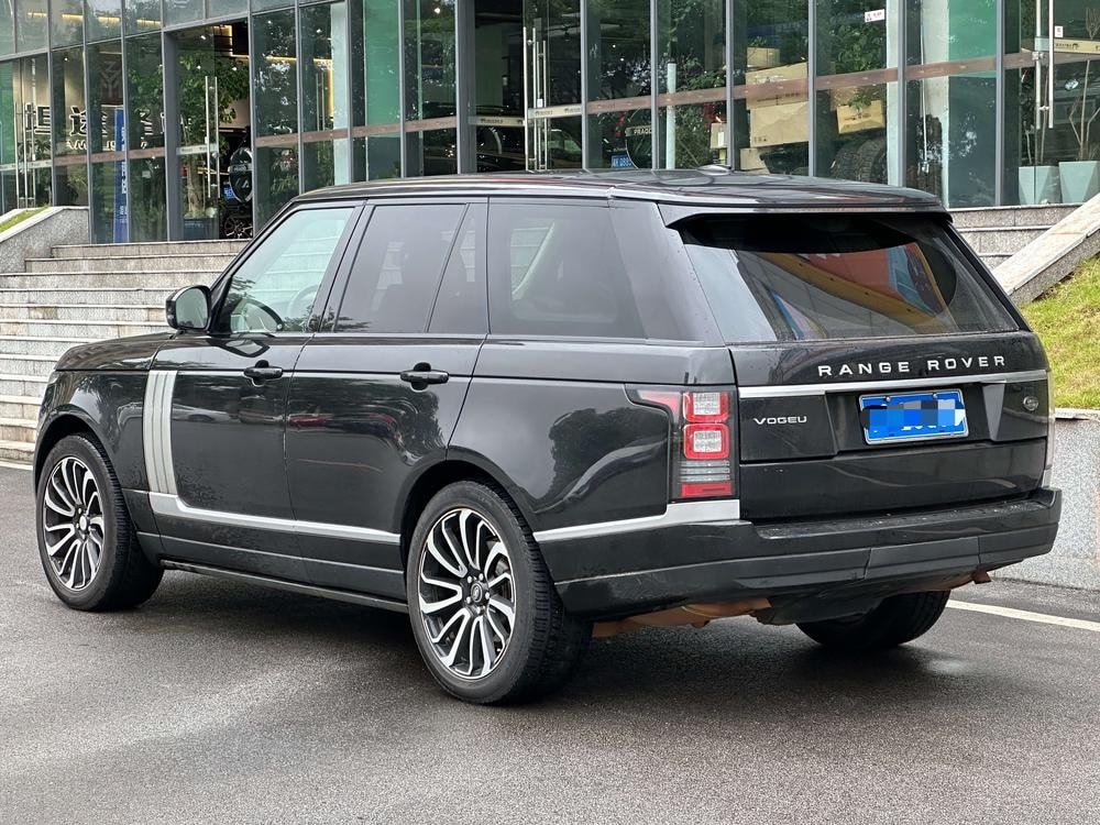 Land Rover Range Rover 2014 — фото автомобиля