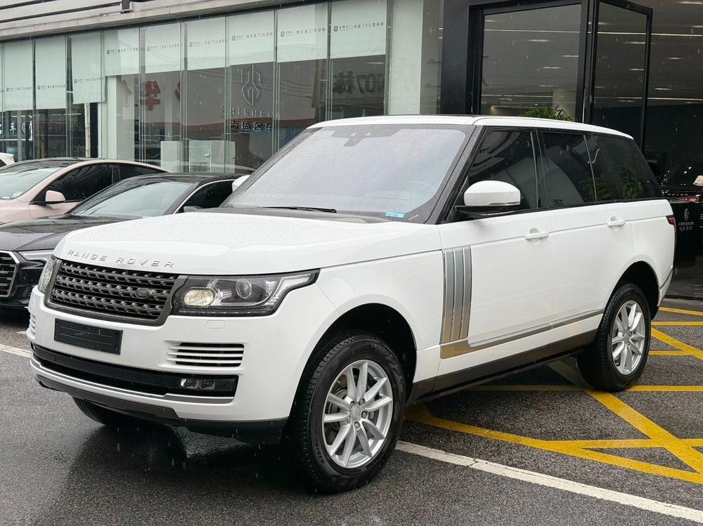 Land Rover Range Rover 2017 — фото автомобиля