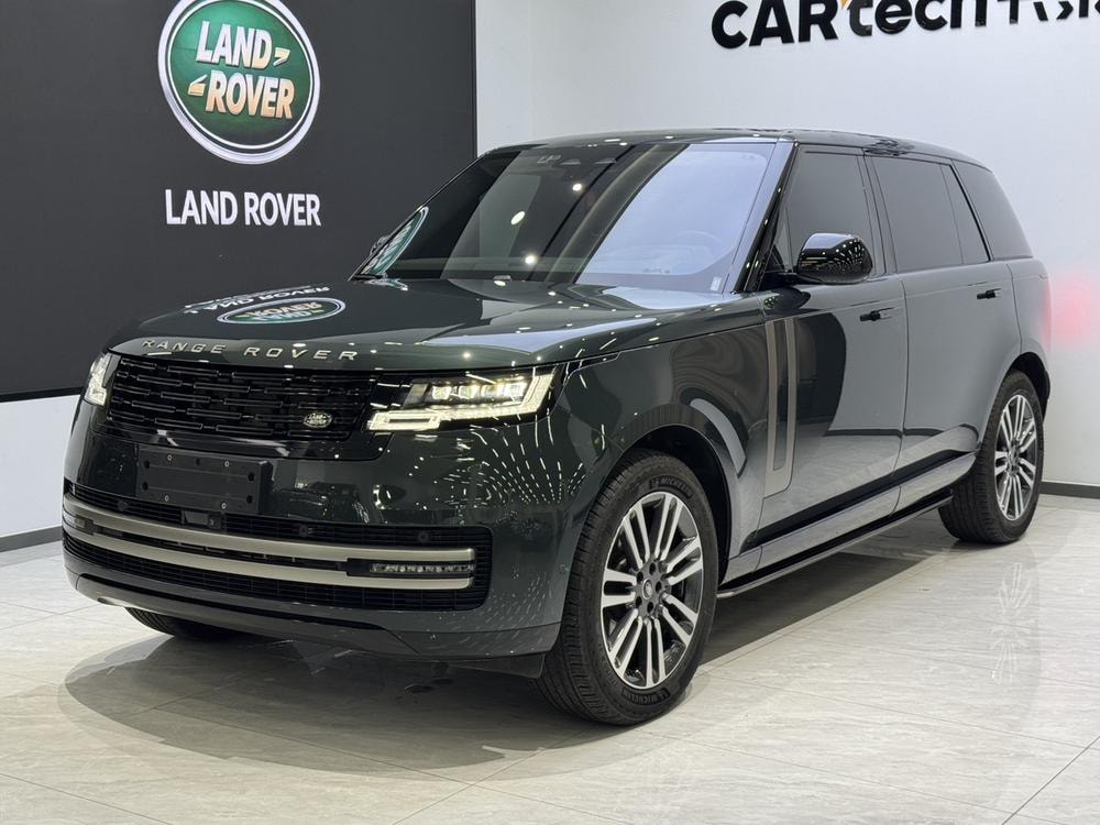 Land Rover Range Rover 2023 — фото автомобиля 1