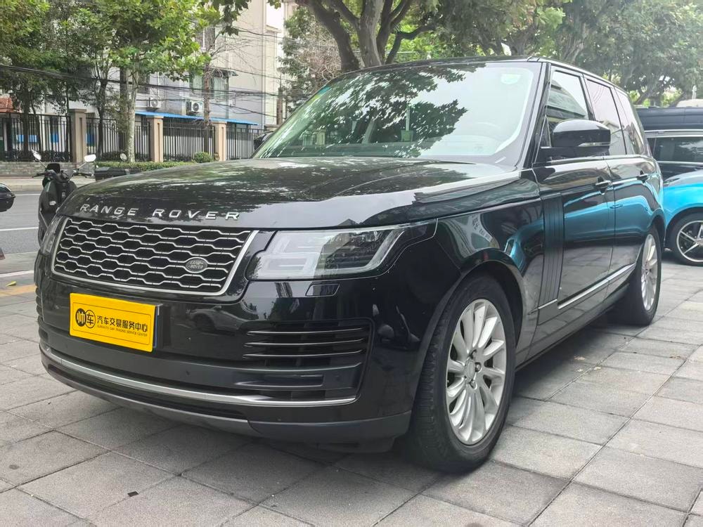 Land Rover Range Rover 2018 — фото автомобиля
