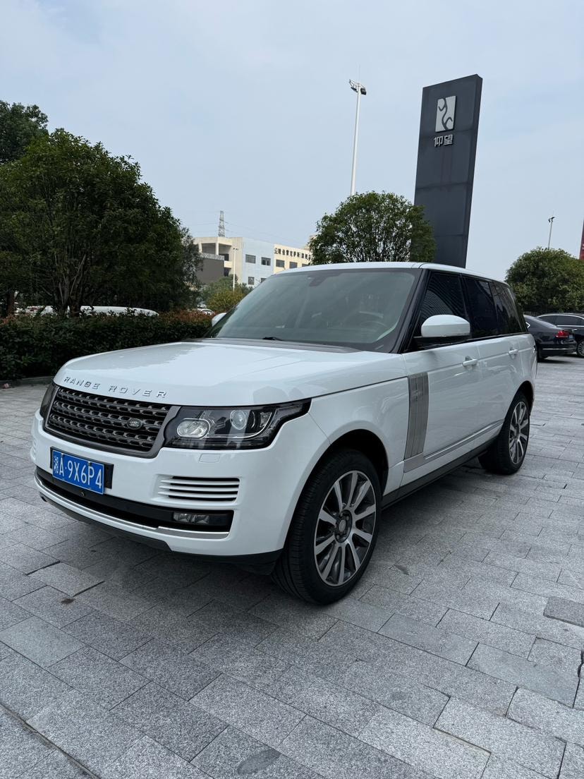 Land Rover Range Rover 2016 — фото автомобиля