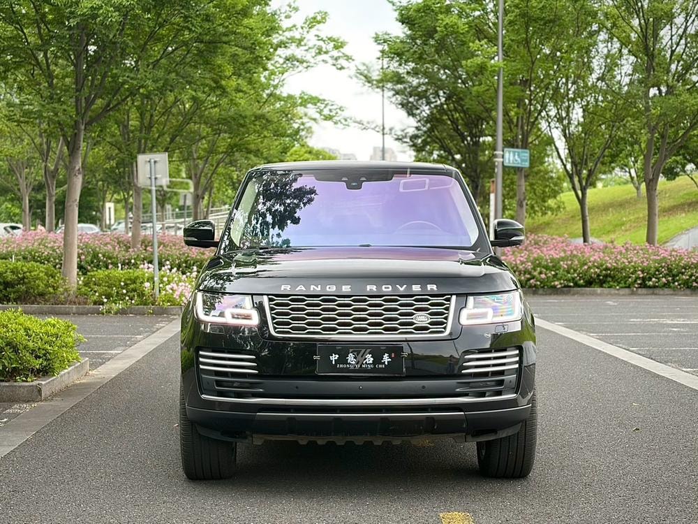 Land Rover Range Rover 2020 — фото автомобиля