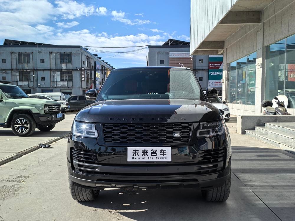 Land Rover Range Rover 2022 — фото автомобиля