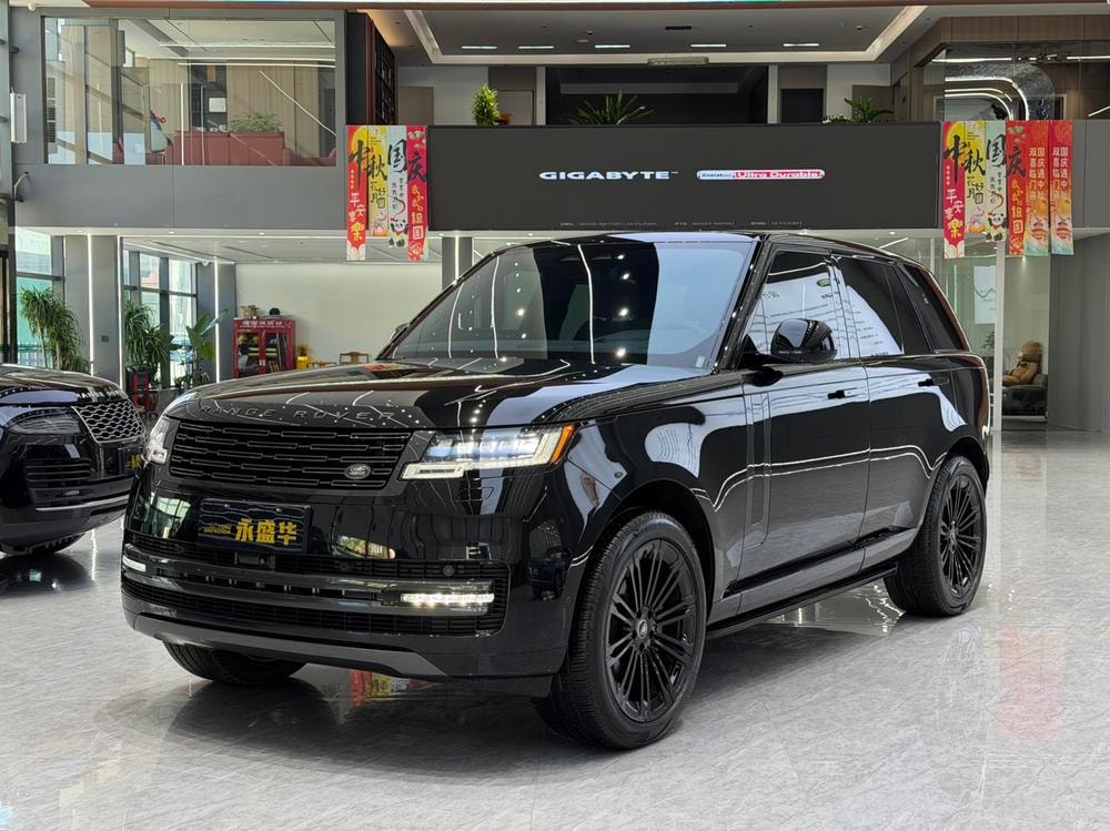 Land Rover Range Rover 2025 — фото автомобиля