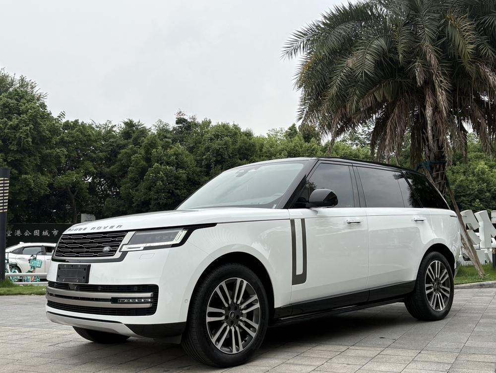 Land Rover Range Rover 2024 — фото автомобиля