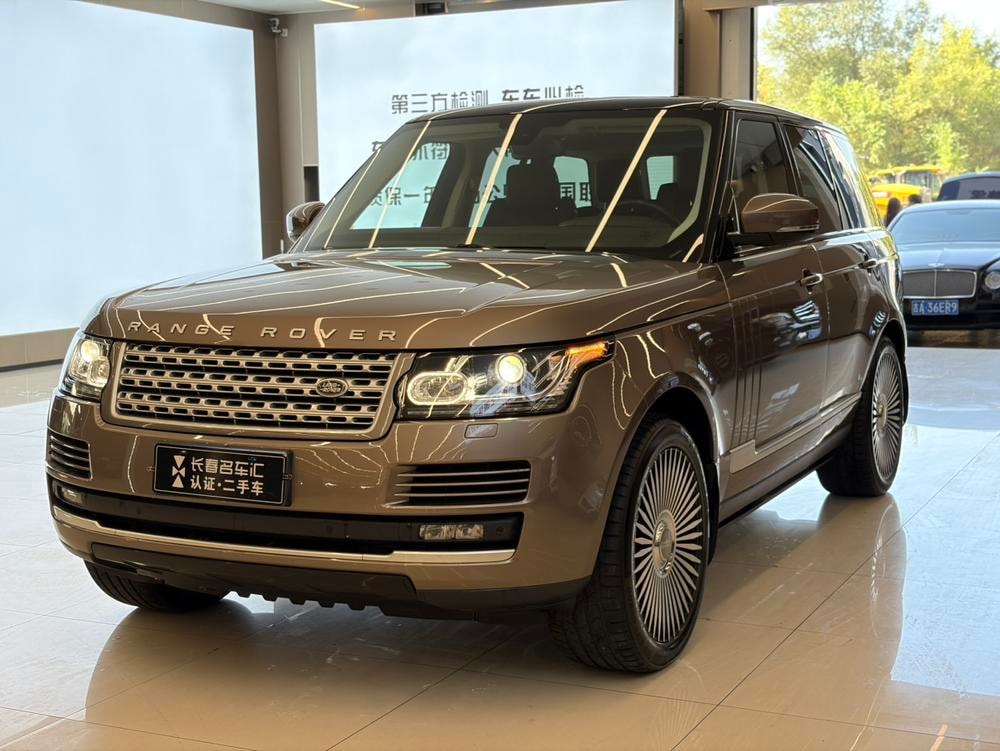 Land Rover Range Rover 2015 — фото автомобиля 1