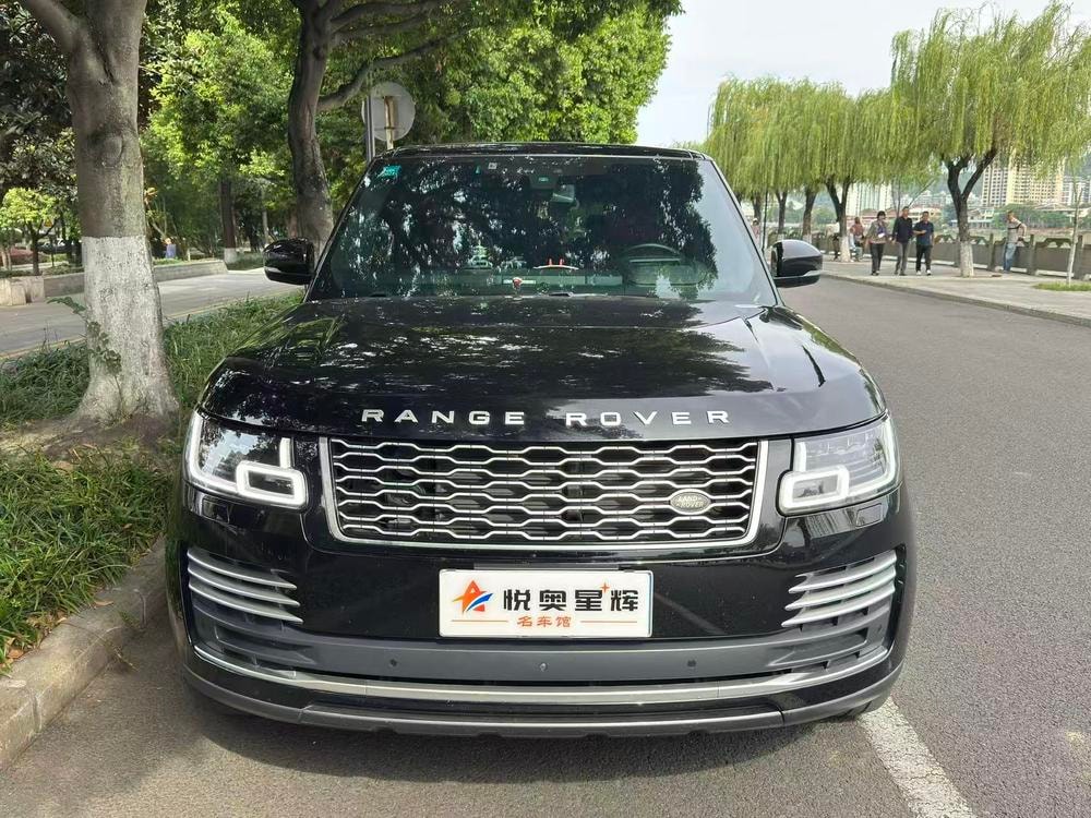 Land Rover Range Rover 2019 — фото автомобиля