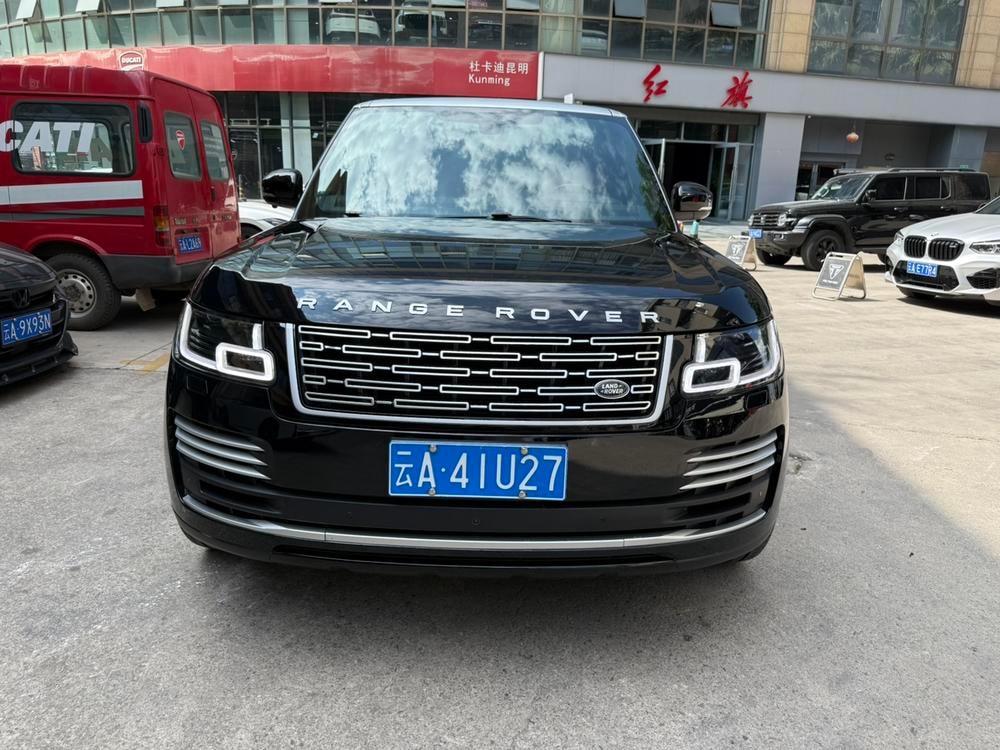 Land Rover Range Rover 2017 — фото автомобиля