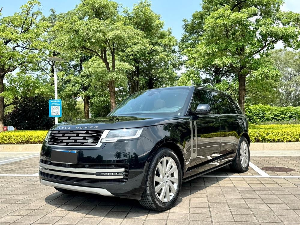 Land Rover Range Rover 2025 — фото автомобиля