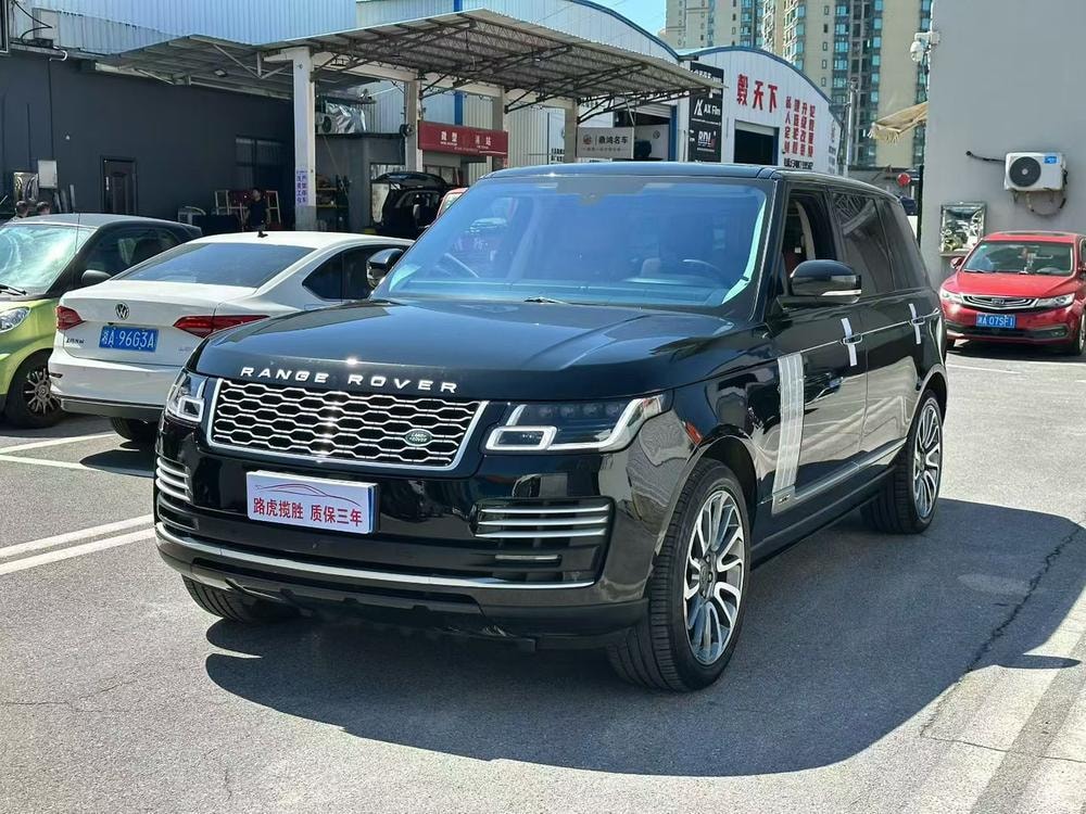 Land Rover Range Rover 2016 — фото автомобиля
