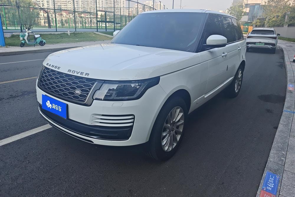 Land Rover Range Rover 2020 — фото автомобиля
