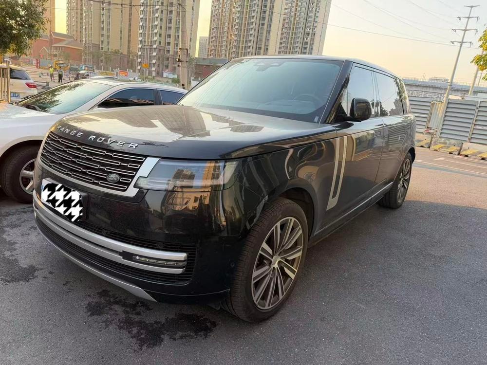 Land Rover Range Rover 2025 — фото автомобиля