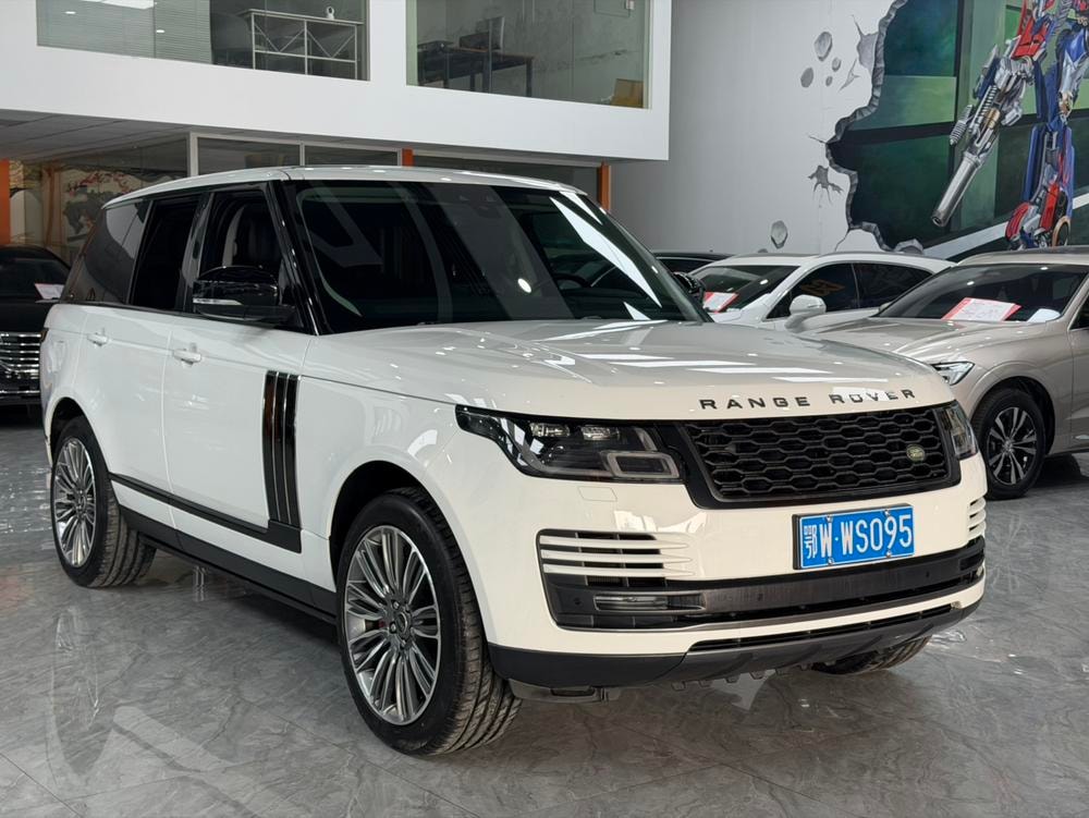 Land Rover Range Rover 2020 — фото автомобиля 1