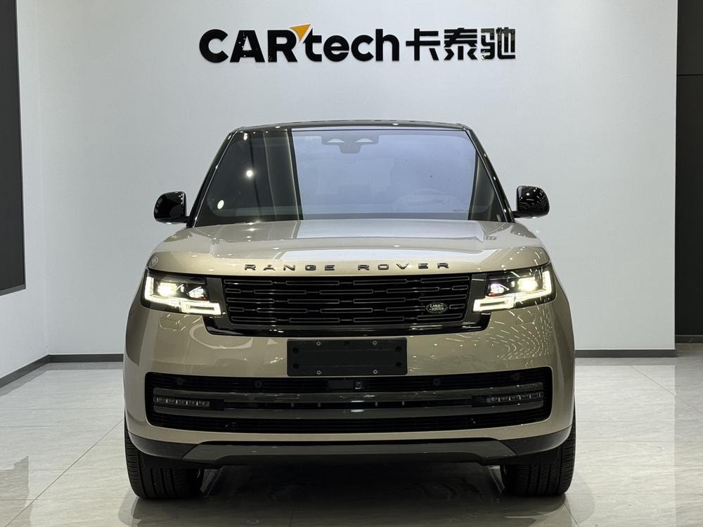 Land Rover Range Rover 2023 — фото автомобиля