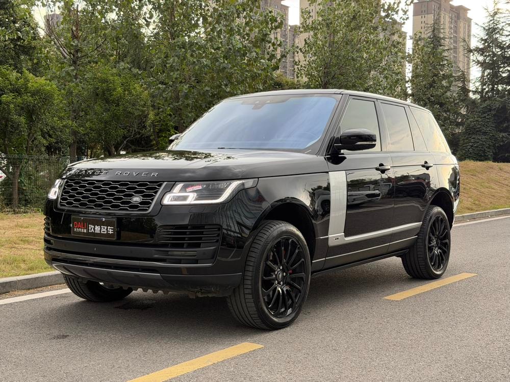 Land Rover Range Rover 2018 — фото автомобиля 1