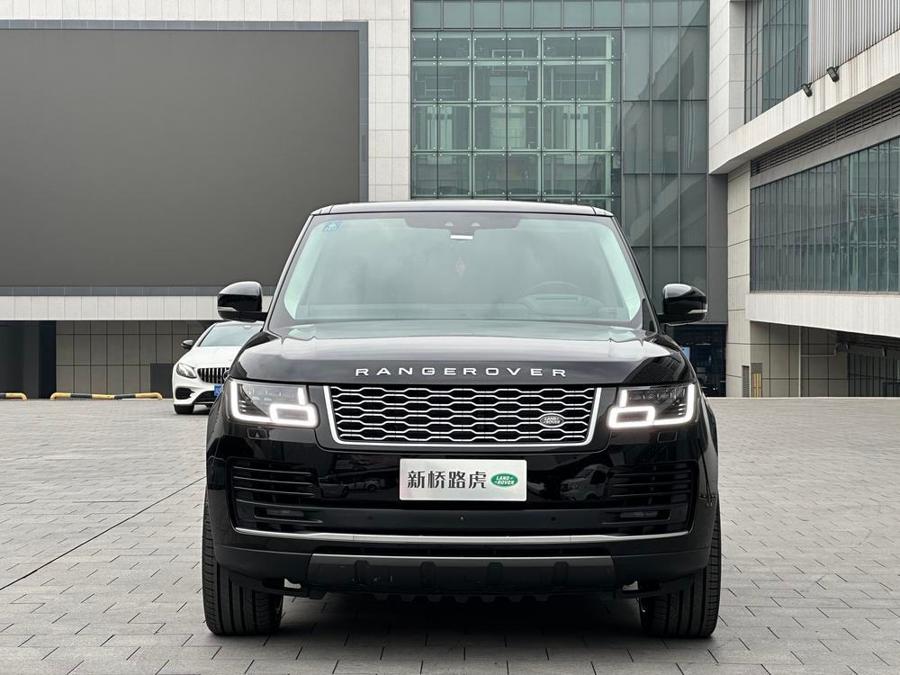 Land Rover Range Rover 2020 — фото автомобиля