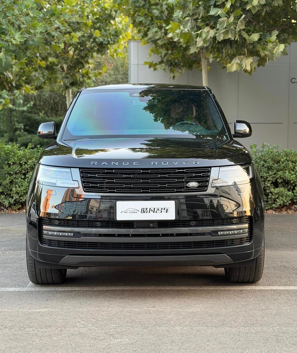 Land Rover Range Rover 2024 — фото автомобиля