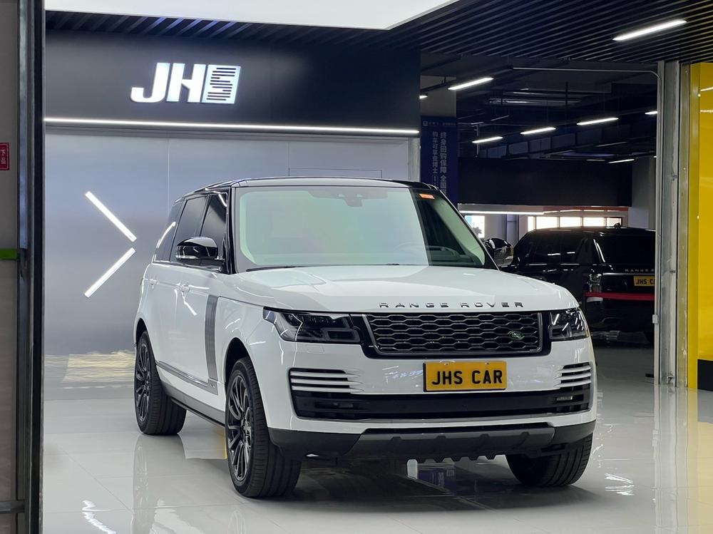 Land Rover Range Rover 2021 — фото автомобиля