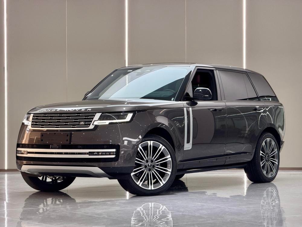 Land Rover Range Rover 2025 — фото автомобиля 1