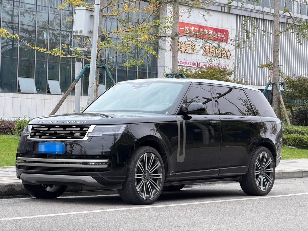 Land Rover Range Rover 2023 — фото автомобиля 1