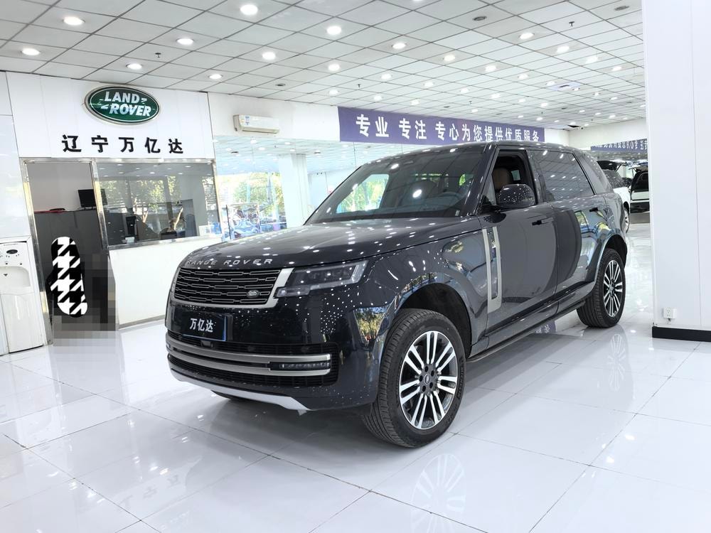Land Rover Range Rover 2023 — фото автомобиля 1