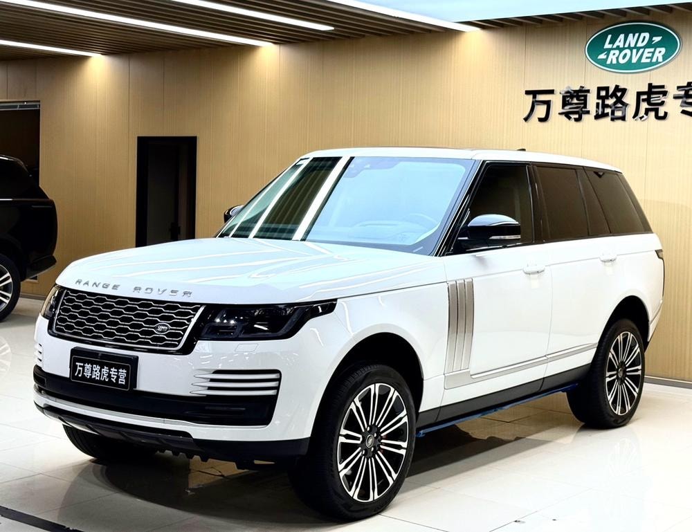 Land Rover Range Rover 2022 — фото автомобиля