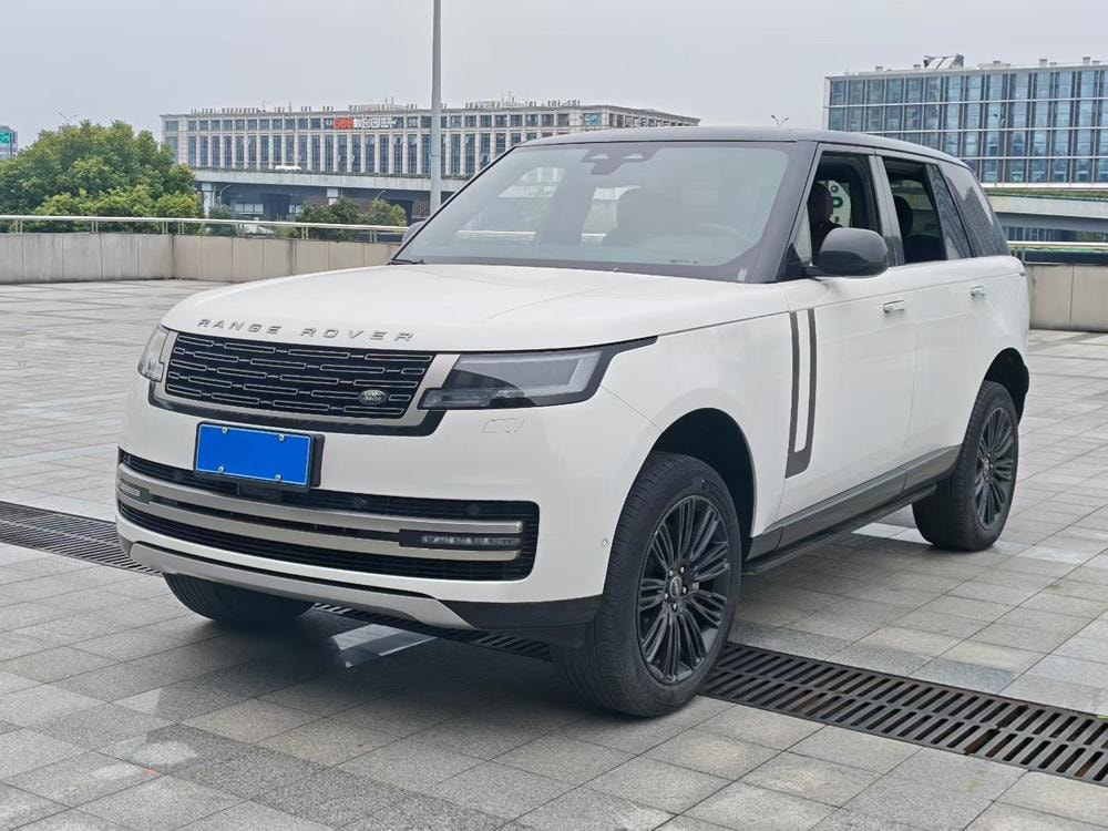 Land Rover Range Rover 2023 — фото автомобиля 1