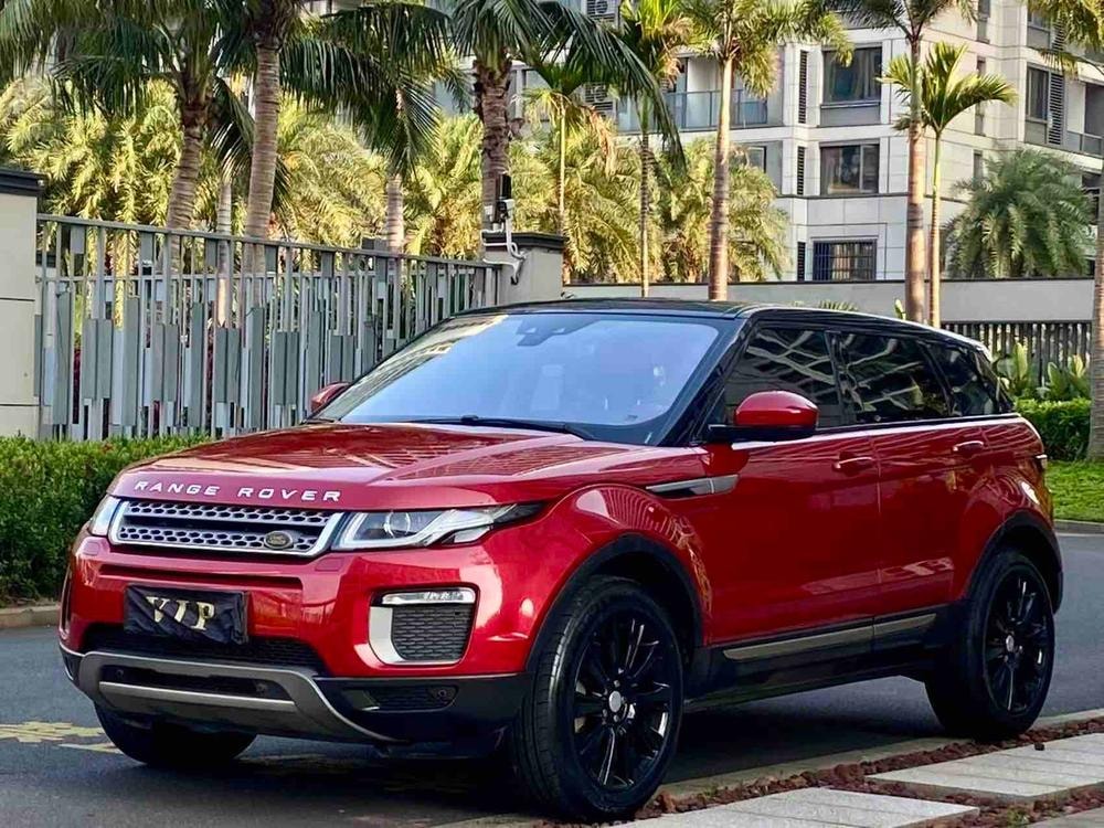 Land Rover Range Rover Evoque 2017 — фото автомобиля 1